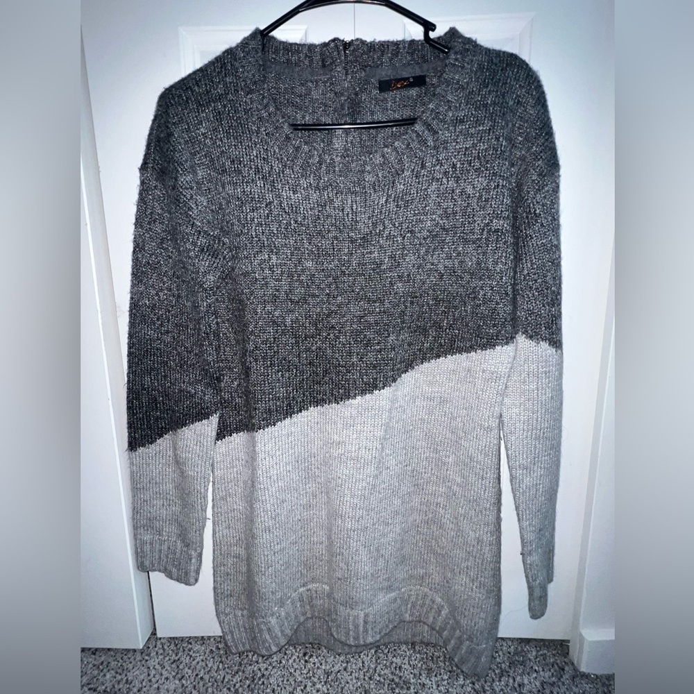 Dex Large long sweater